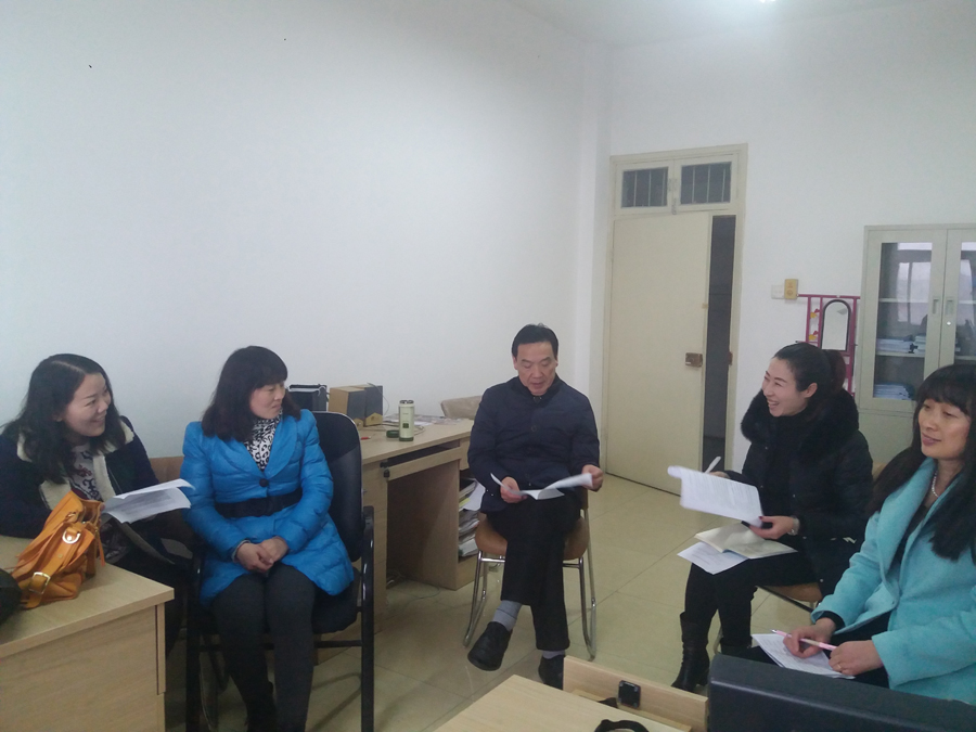 球盟会举行新学期首场教研室专题研讨活动