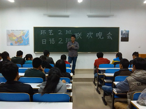 球盟会各班女生月联谊会精彩纷呈
