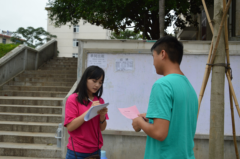 球盟会暑期实践小分队开展安全知识宣讲活动